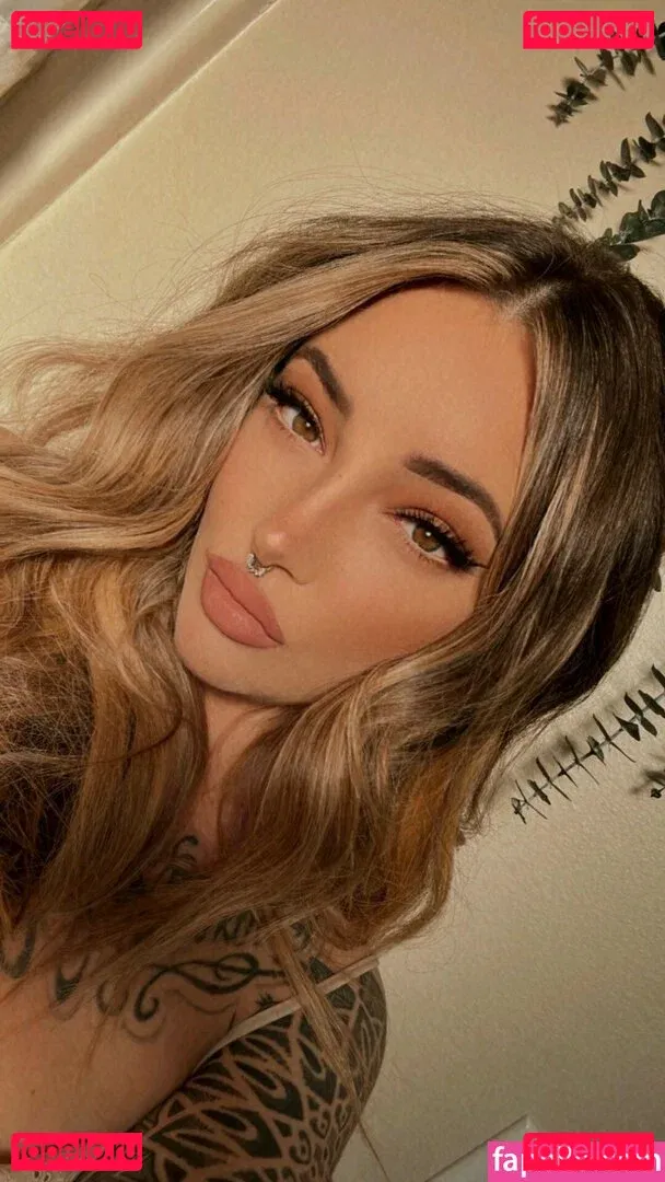 Brittany Zapata Onlyfans Photo Gallery 