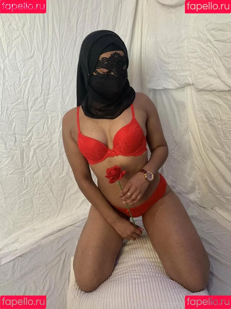 hijab-queen-free Onlyfans Photo Gallery 