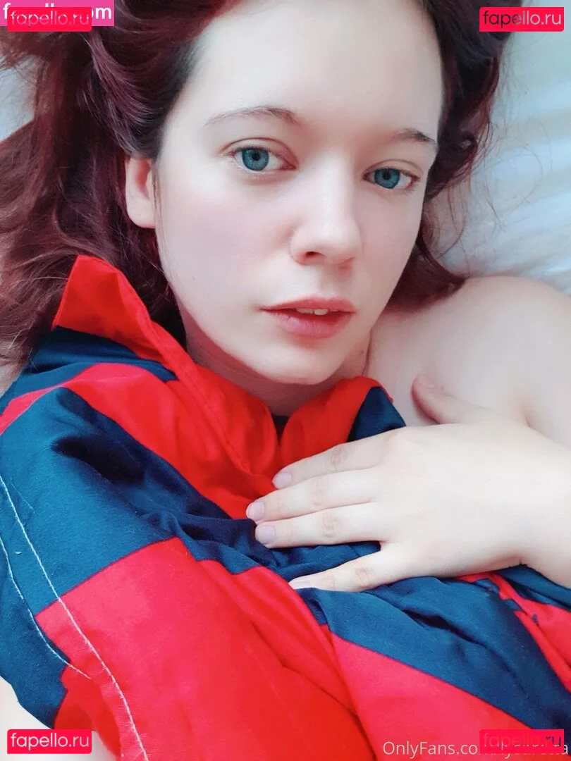 Lysande Gunaretta Onlyfans Photo Gallery 