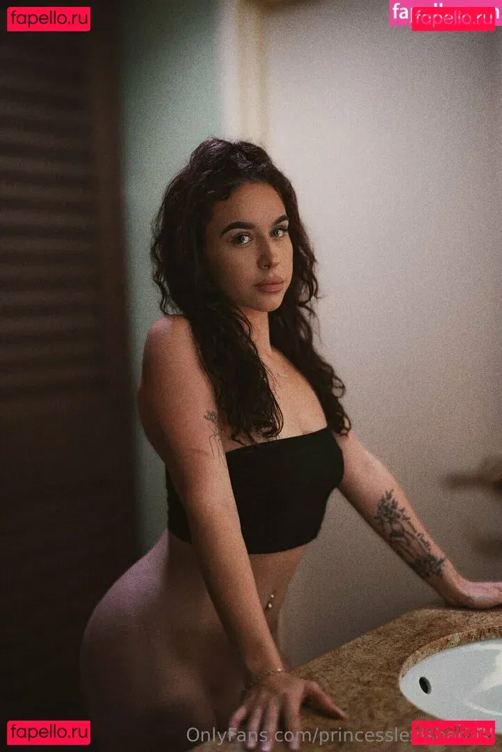 princesslexisbadasf Onlyfans Photo Gallery 