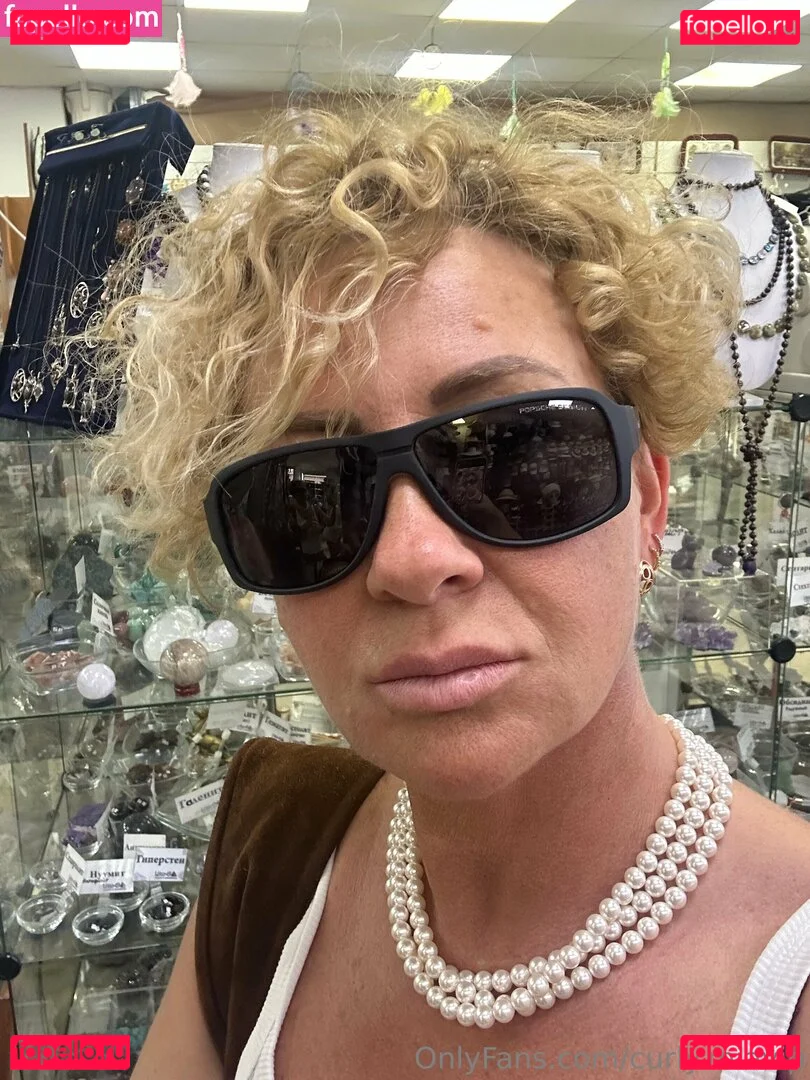 curly.miavip Nude Onlyfans Photo 32