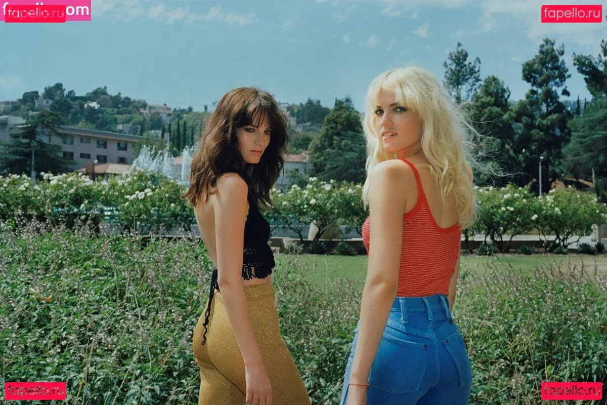 Elektra & Miranda Kilbey Onlyfans Photo Gallery 