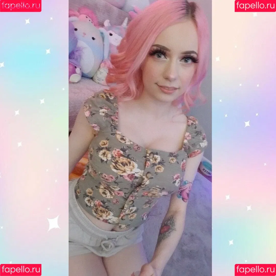 SquishShe Onlyfans Photo Gallery 