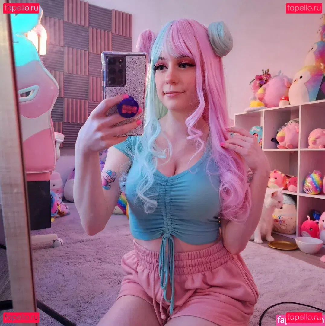 SquishShe Onlyfans Photo Gallery 