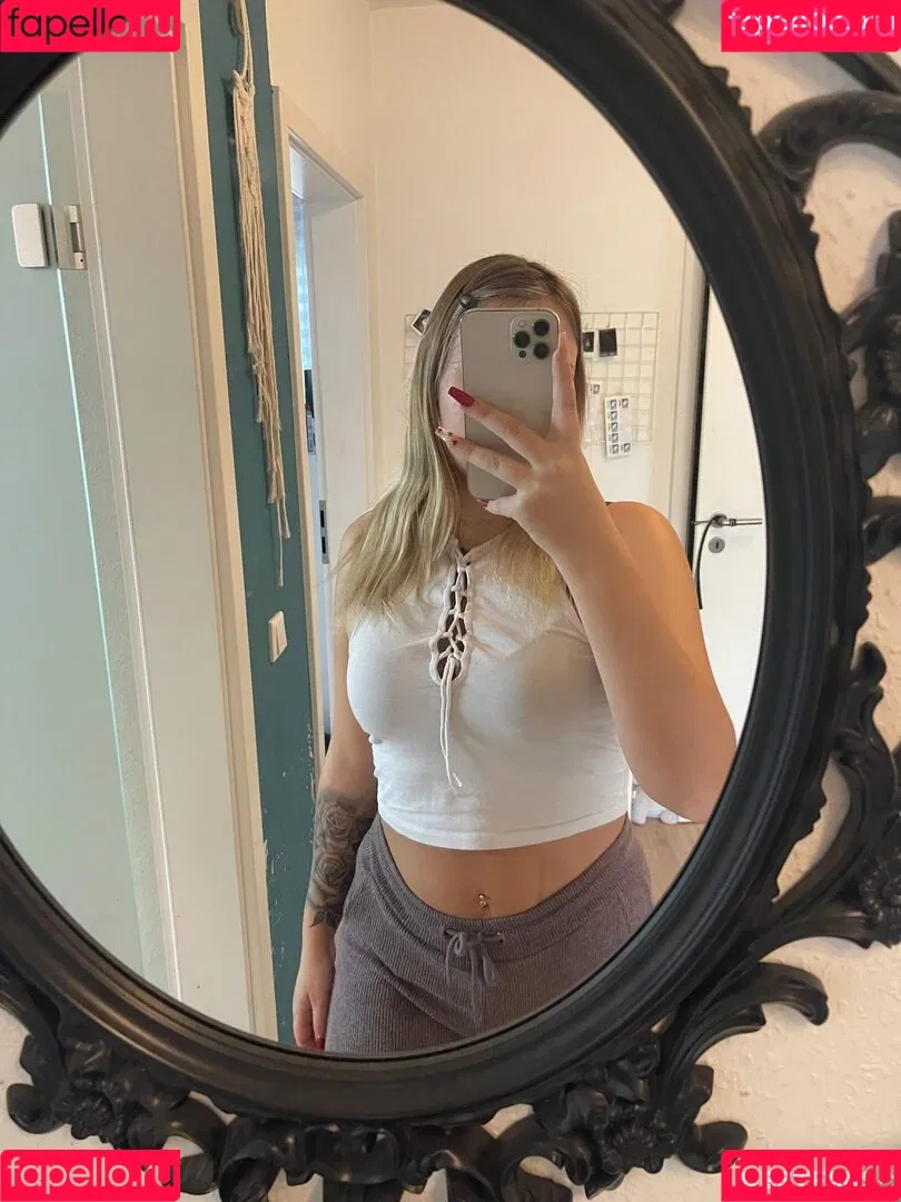 Hotpeachygirl Onlyfans Photo Gallery 