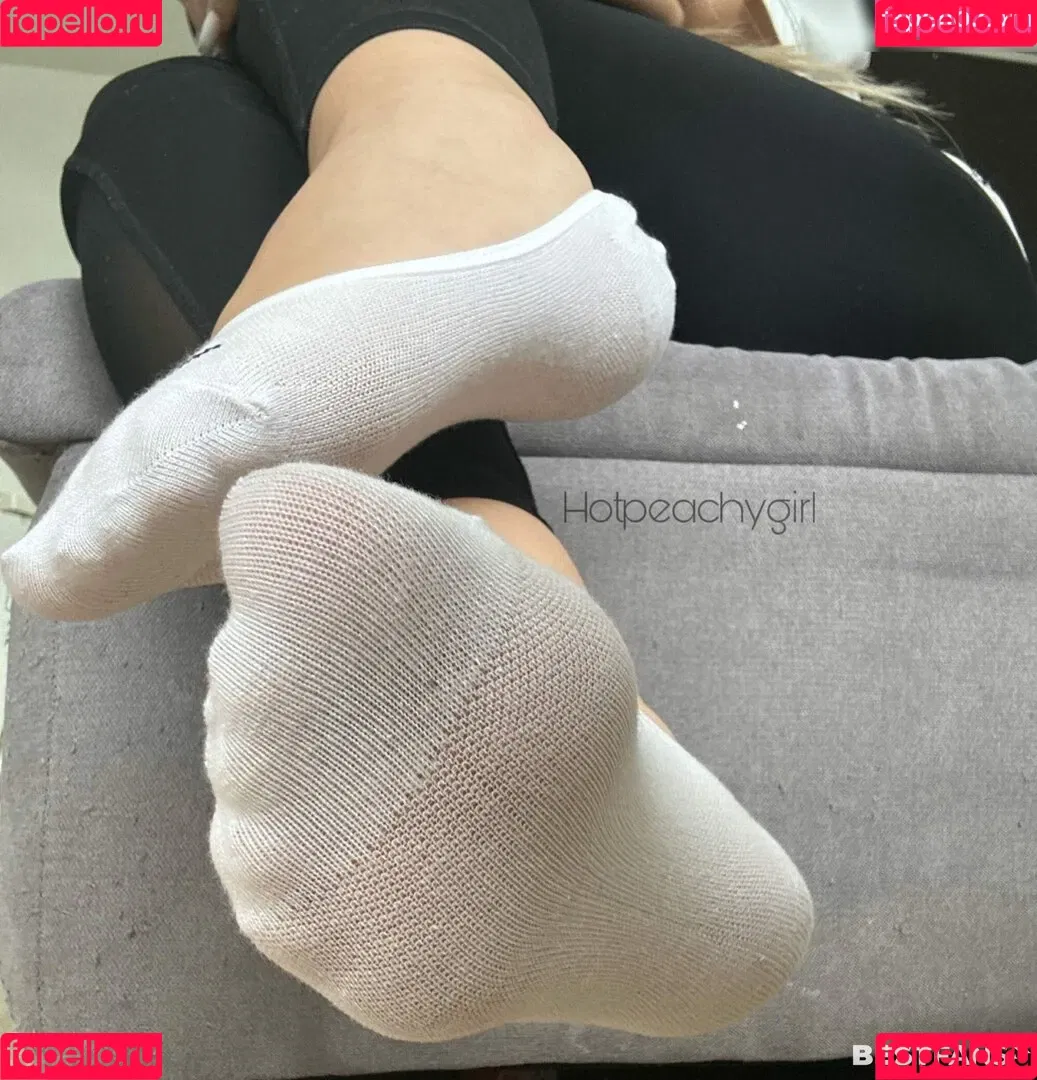 Hotpeachygirl Onlyfans Photo Gallery 