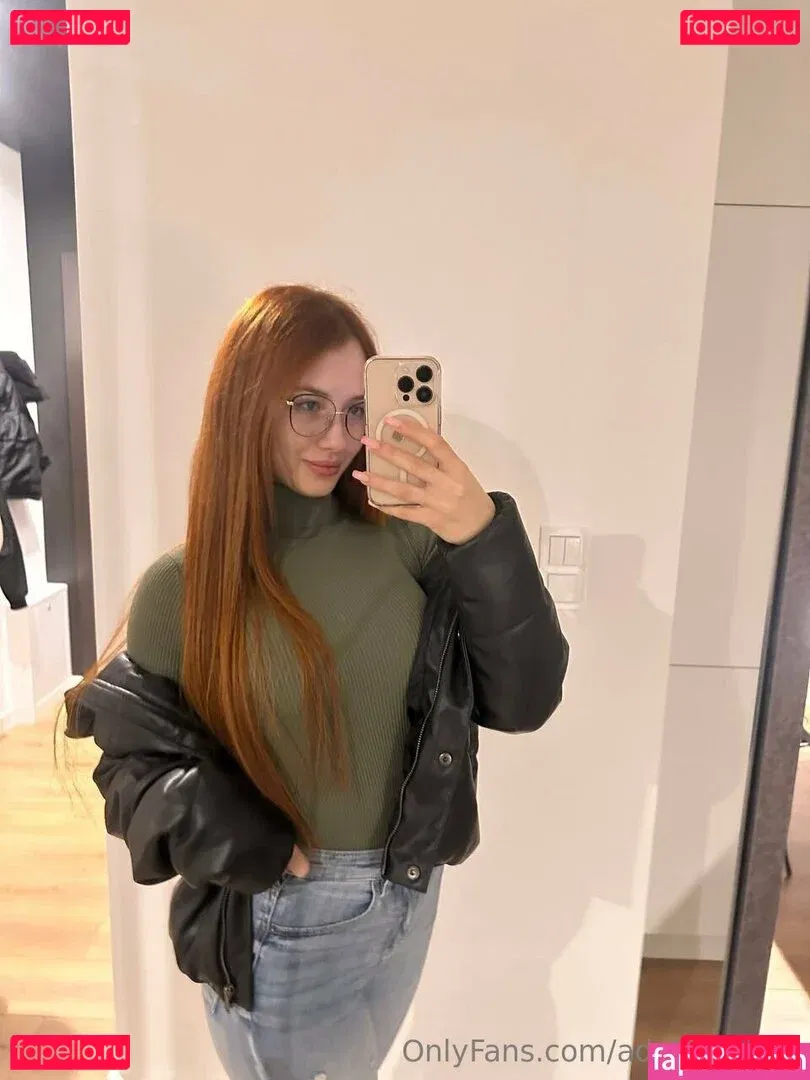 Adalyn Onlyfans Photo Gallery 