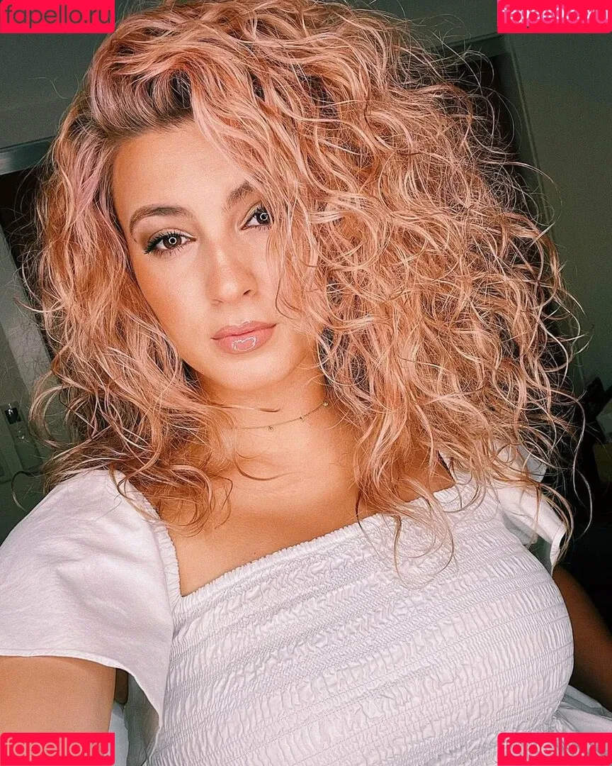 Tori Kelly Onlyfans Photo Gallery 