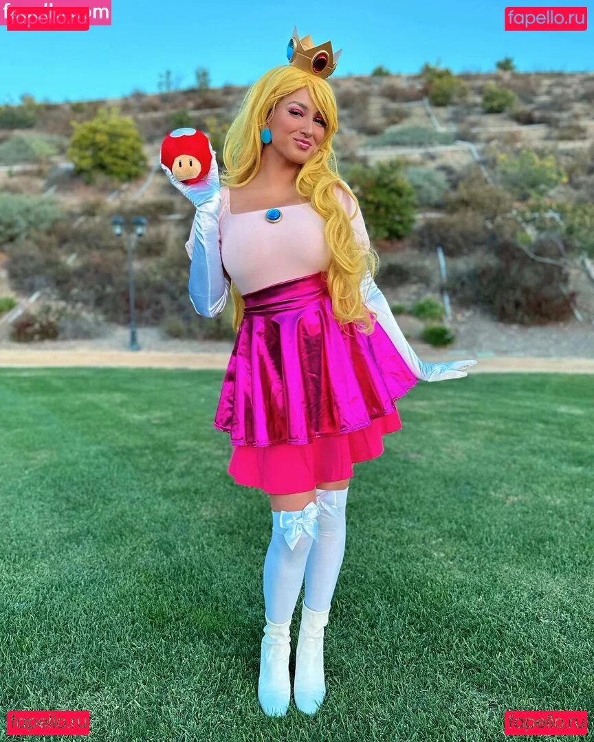 Tori Kelly Onlyfans Photo Gallery 