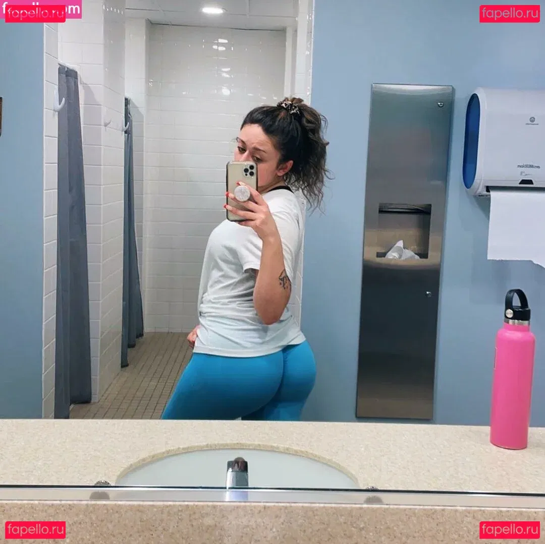 Elizabeth Grace Onlyfans Photo Gallery 