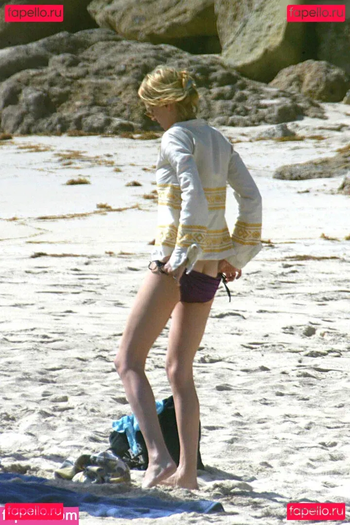 Uma Thurman Onlyfans Photo Gallery 