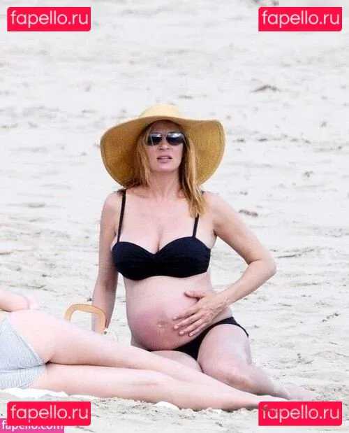 Uma Thurman Onlyfans Photo Gallery 