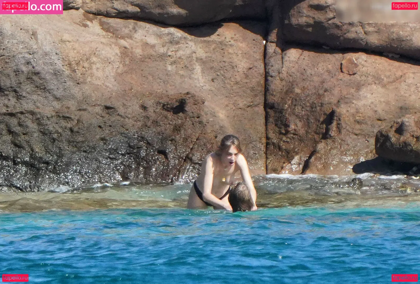 Uma Thurman Onlyfans Photo Gallery 