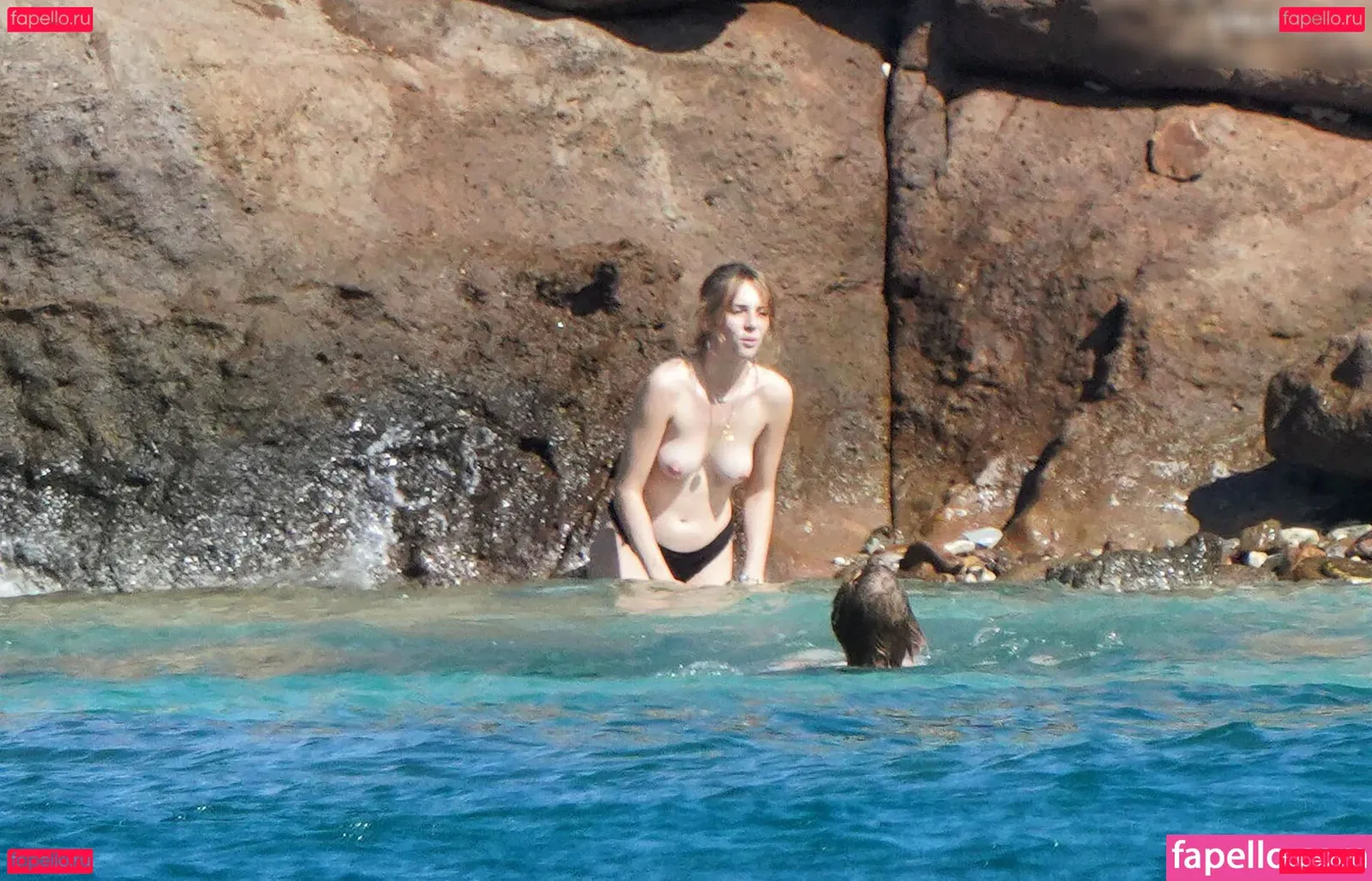 Uma Thurman Onlyfans Photo Gallery 