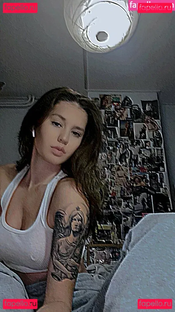 Indymendee_ Onlyfans Photo Gallery 