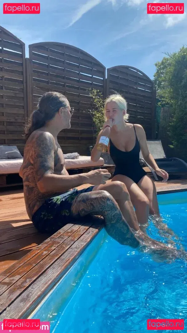 Indymendee_ Onlyfans Photo Gallery 