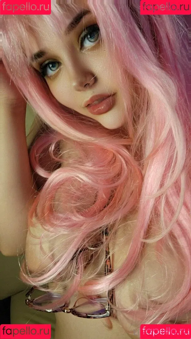 littledevilkitten Onlyfans Photo Gallery 