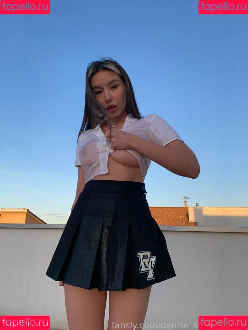 Deniseone Onlyfans Photo Gallery 