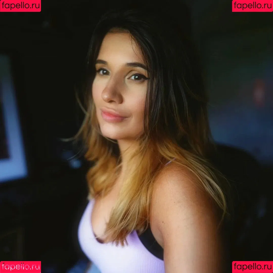 Cadaea Onlyfans Photo Gallery 