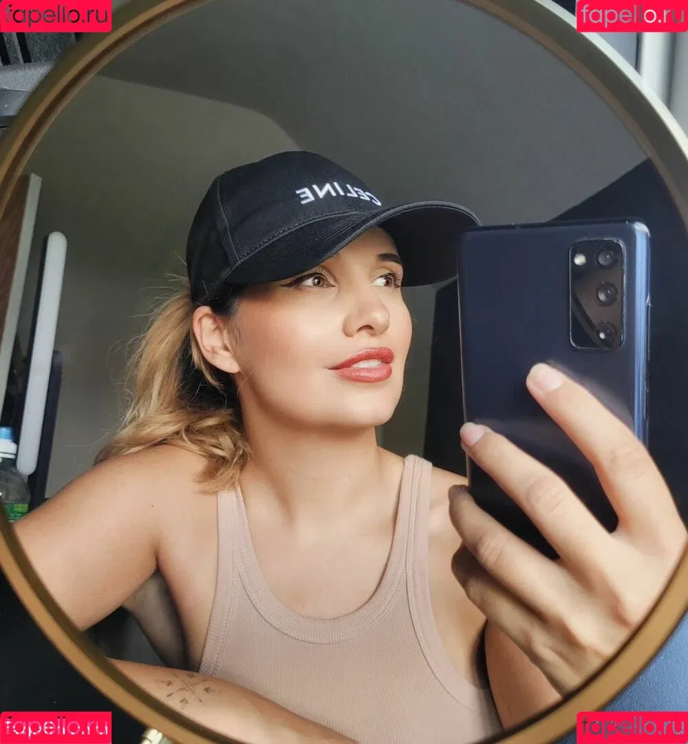 Cadaea Onlyfans Photo Gallery 