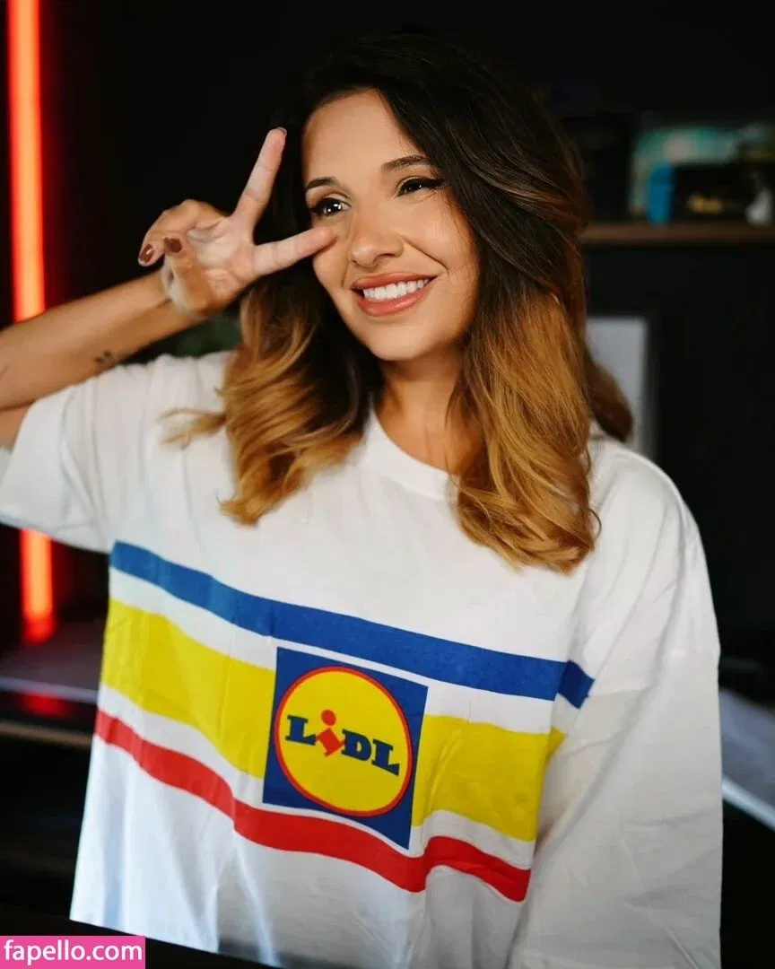 Cadaea Onlyfans Photo Gallery 