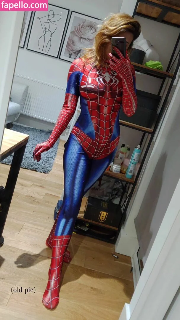 Cadaea Onlyfans Photo Gallery 