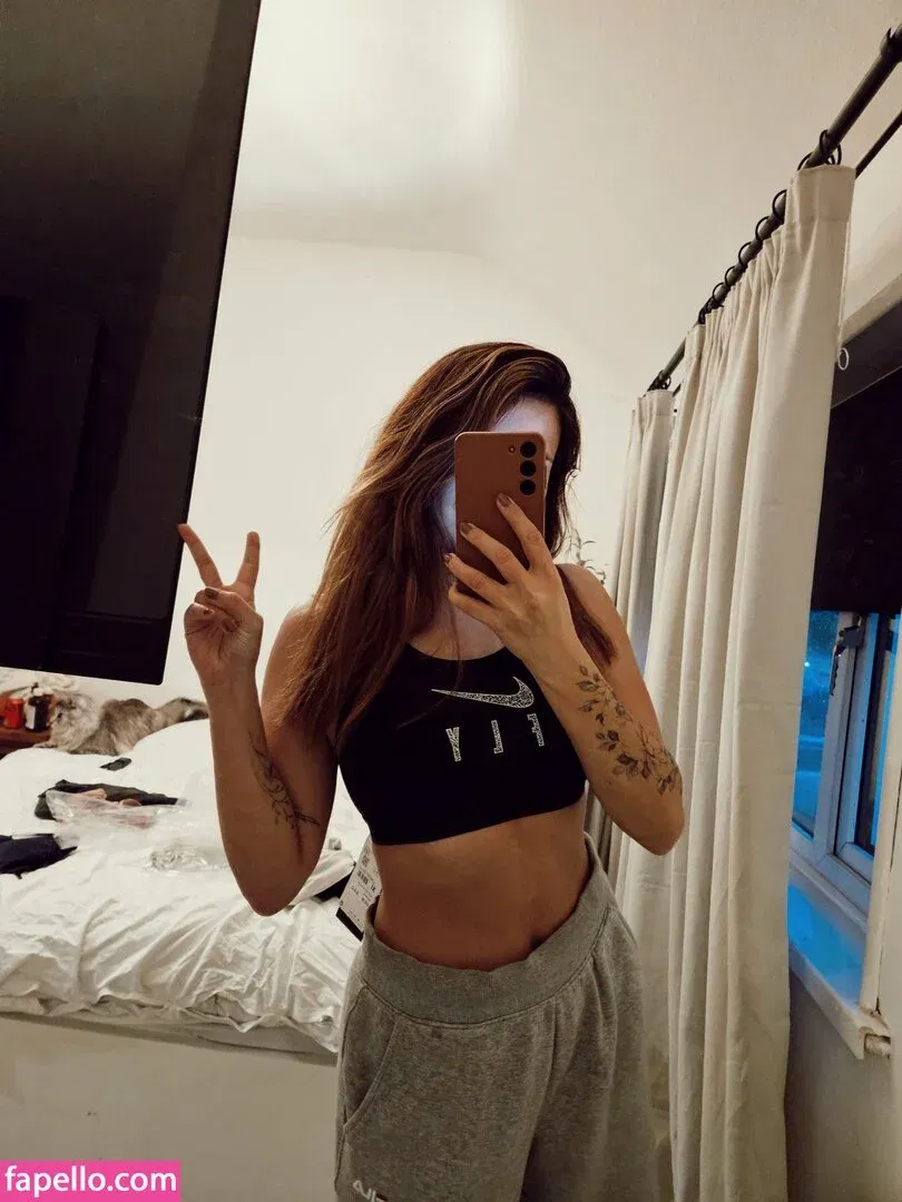 Cadaea Onlyfans Photo Gallery 