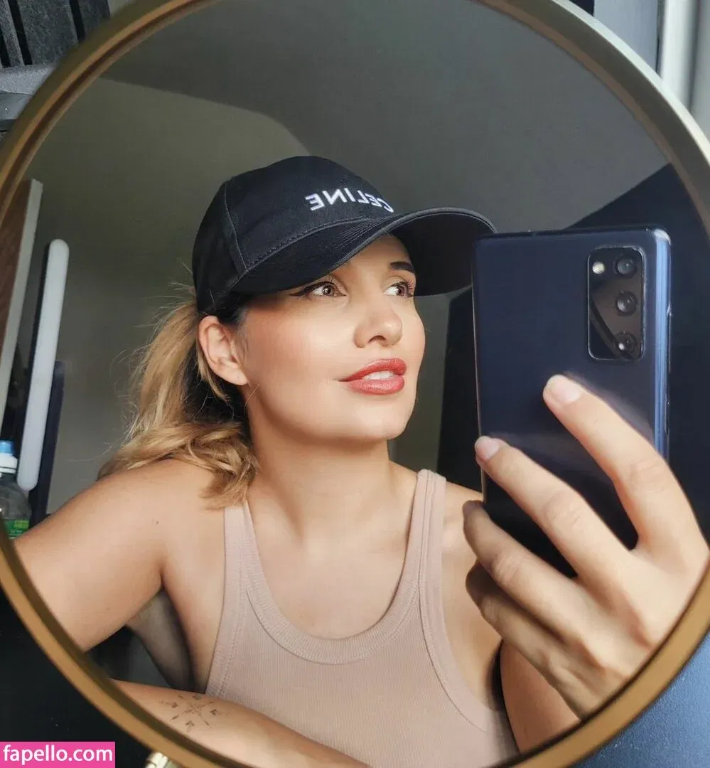 Cadaea Onlyfans Photo Gallery 