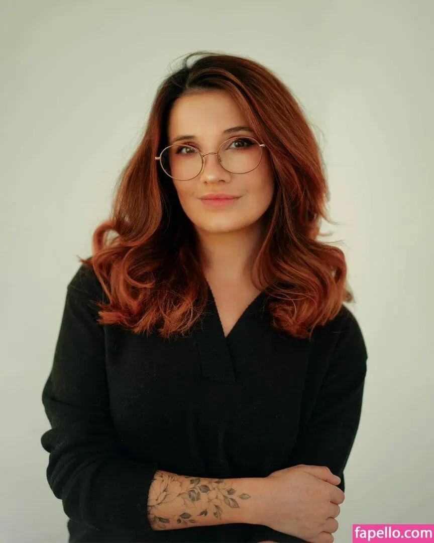 Cadaea Onlyfans Photo Gallery 