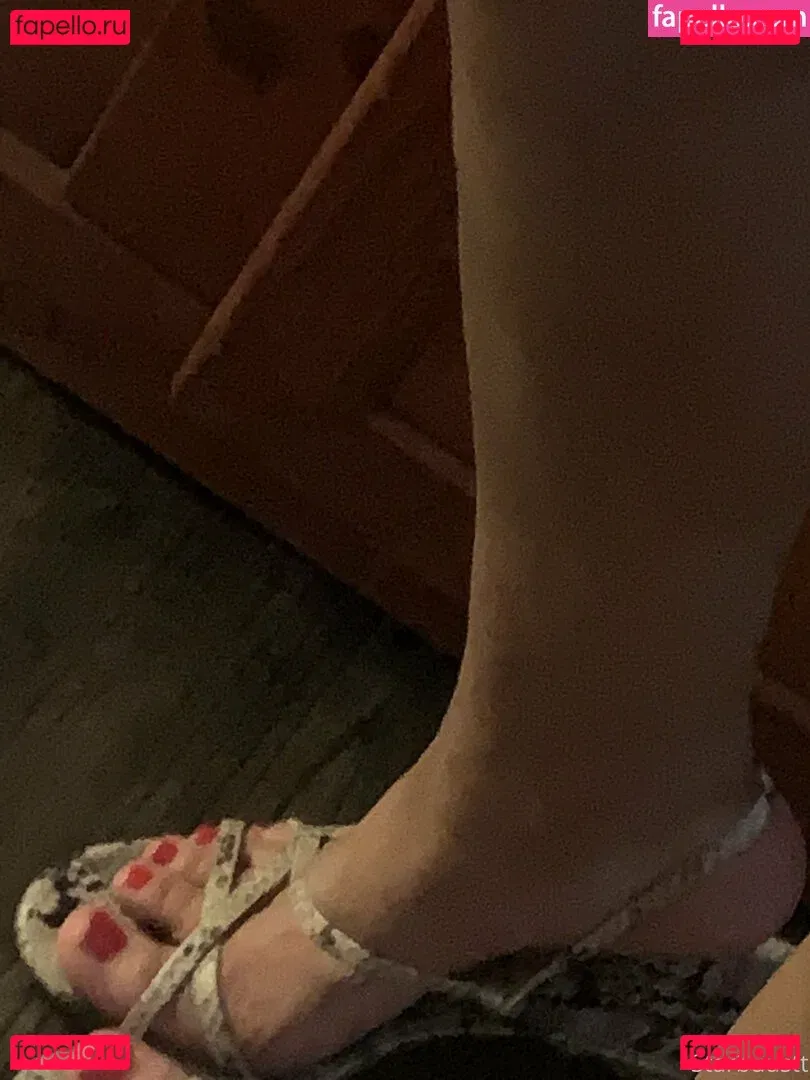 varbievi Onlyfans Photo Gallery 