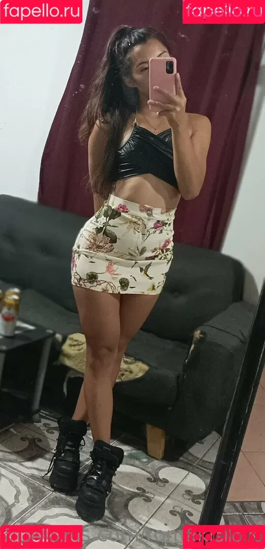 romakromm Onlyfans Photo Gallery 
