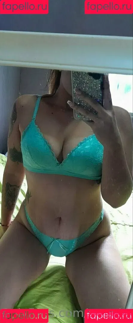 romakromm Onlyfans Photo Gallery 