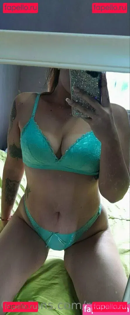 romakromm Onlyfans Photo Gallery 