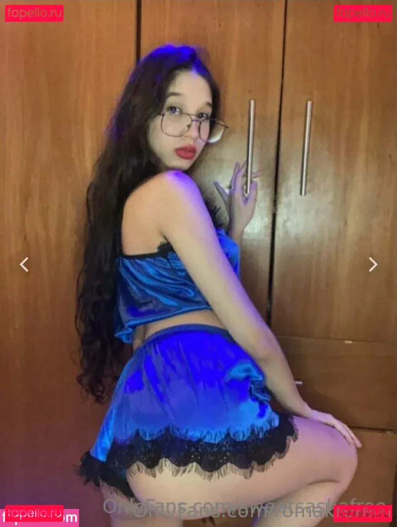 romakromm Onlyfans Photo Gallery 