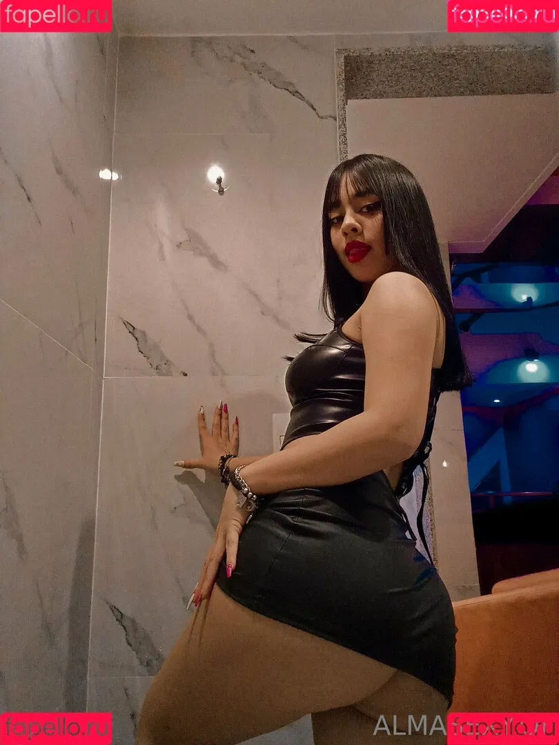 almasexy.of Onlyfans Photo Gallery 