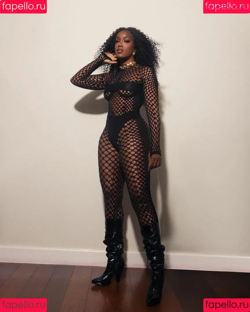 Izza Cantora Onlyfans Photo Gallery 