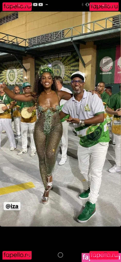 Izza Cantora Onlyfans Photo Gallery 