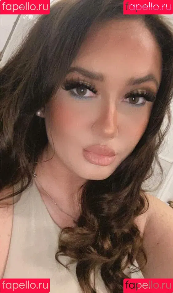 Cara-Leigh Brindley Onlyfans Photo Gallery 