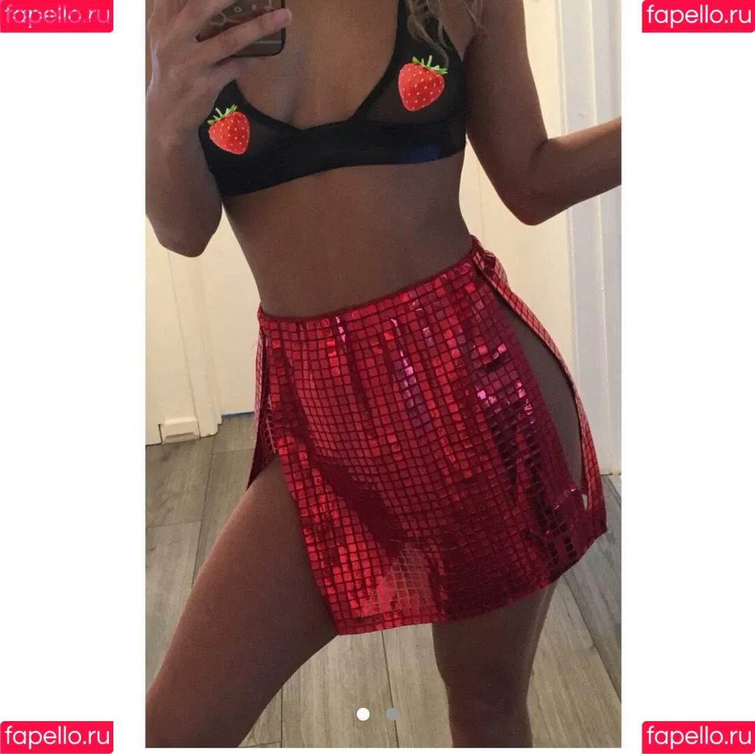 Cara-Leigh Brindley Onlyfans Photo Gallery 