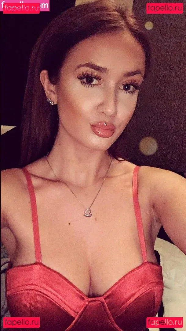 Cara-Leigh Brindley Onlyfans Photo Gallery 