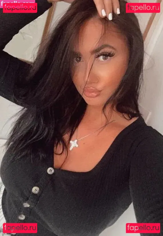 Cara-Leigh Brindley Onlyfans Photo Gallery 