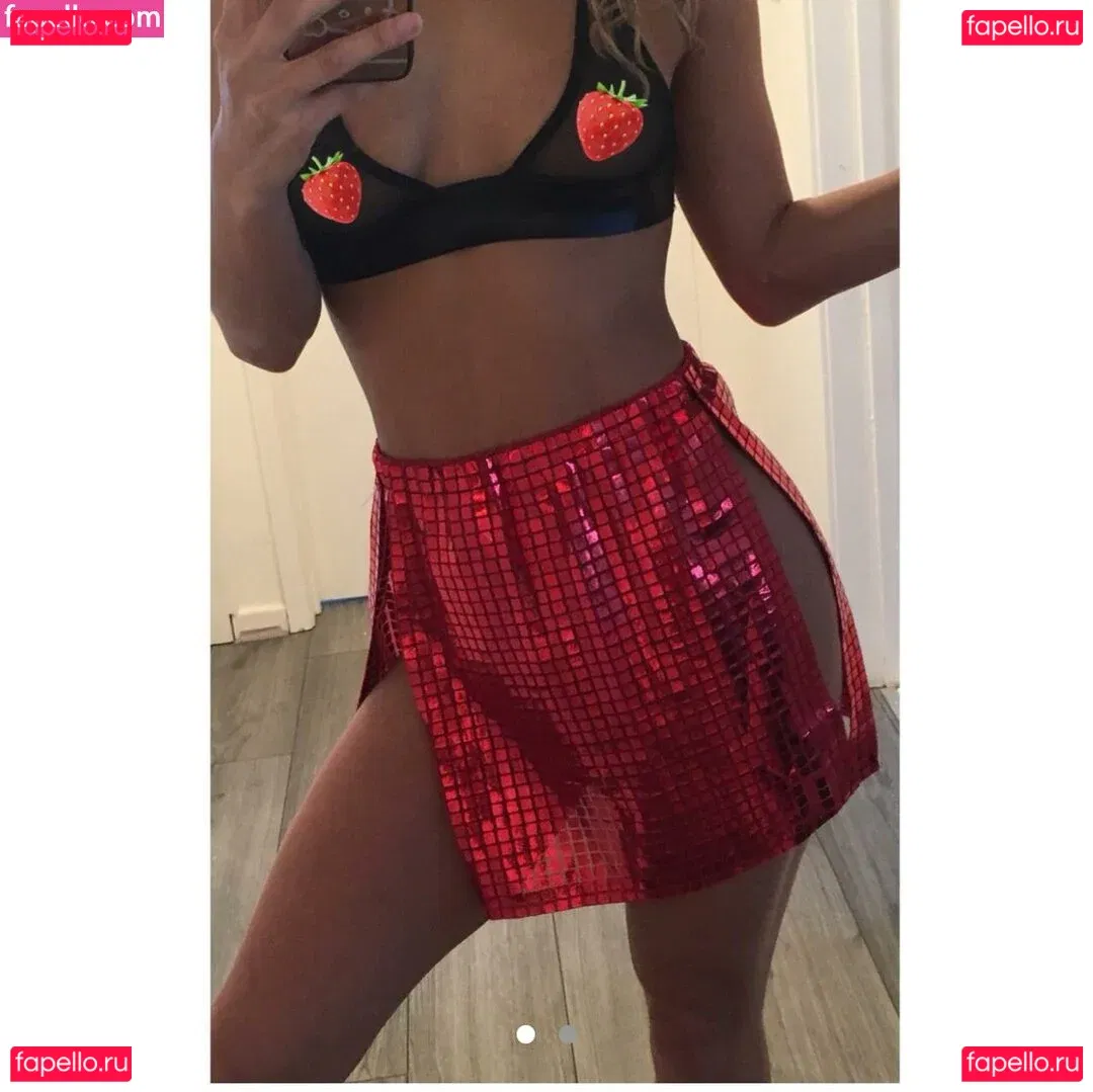 Cara-Leigh Brindley Onlyfans Photo Gallery 