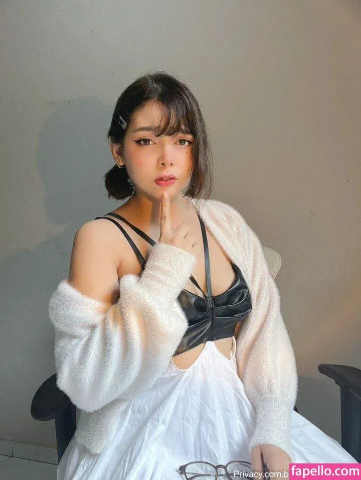 Sarah Carvalho Onlyfans Photo Gallery 