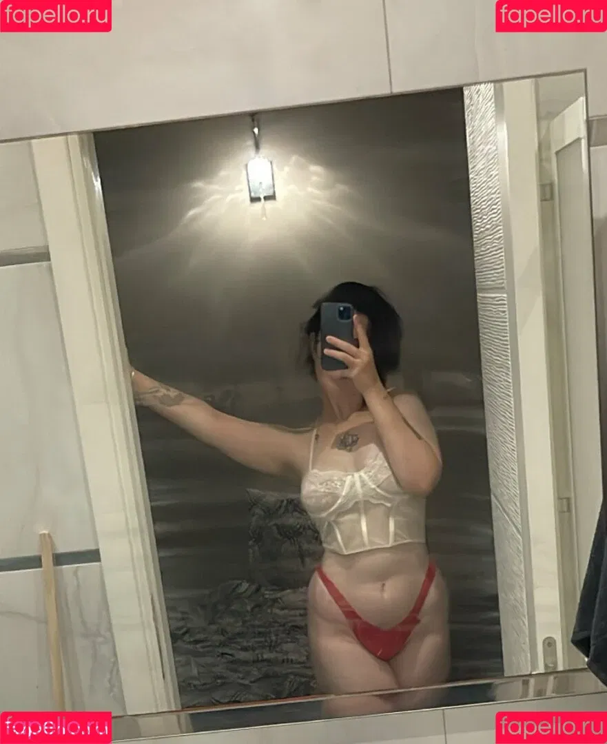 Nururkmz Onlyfans Photo Gallery 