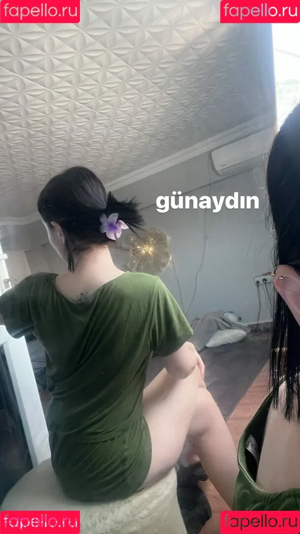 Nururkmz Onlyfans Photo Gallery 