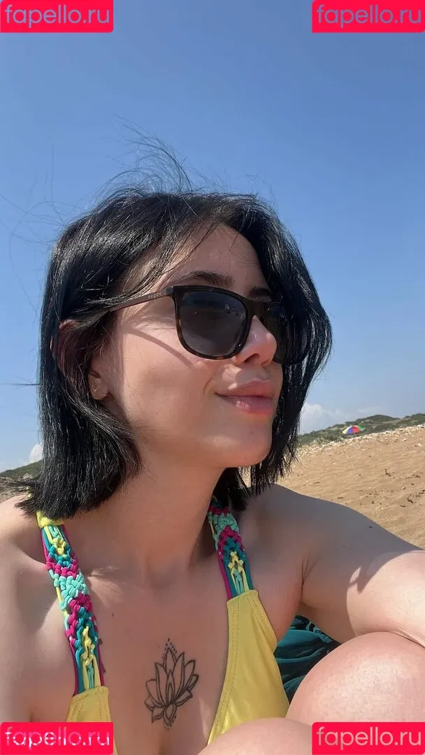 Nururkmz Onlyfans Photo Gallery 