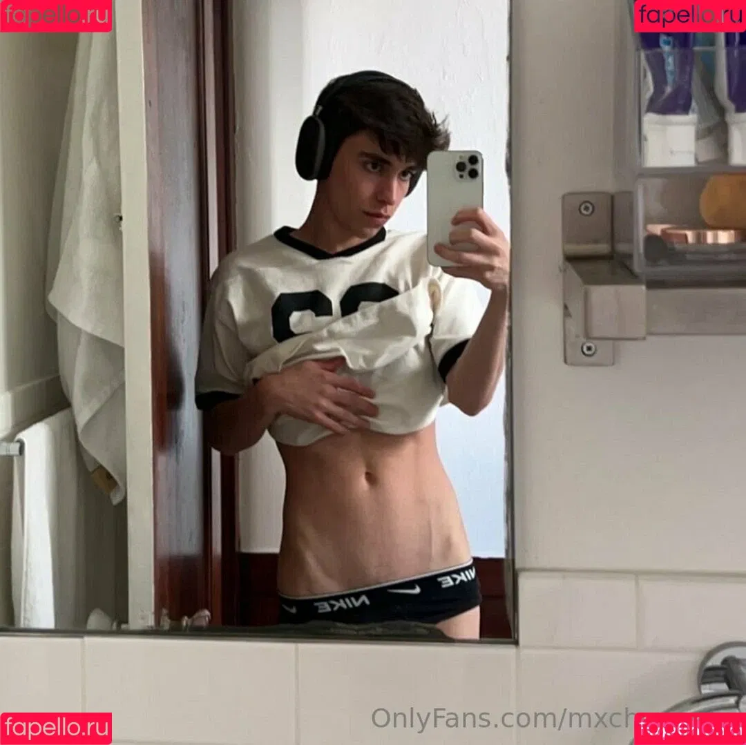 mxchcuevas Onlyfans Photo Gallery 