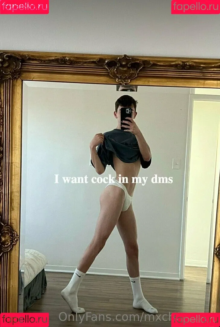 mxchcuevas Onlyfans Photo Gallery 