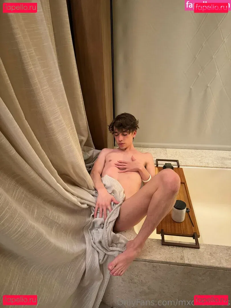 mxchcuevas Onlyfans Photo Gallery 