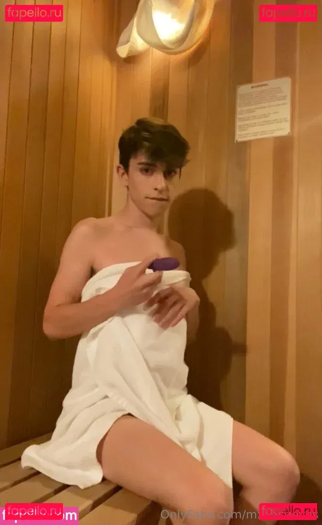 mxchcuevas Onlyfans Photo Gallery 